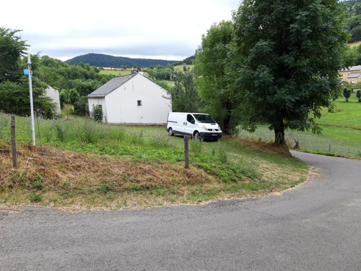 Gite Au Pied Du Mont Lozere 3 Mas-dʼOrcières Exterior foto